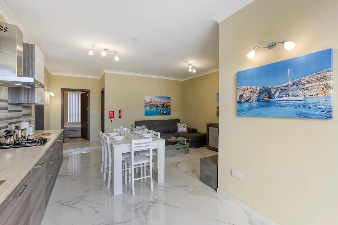 Penthouse, Seaview, Beautiful 2Br Apt 4 Marsaskala Malta