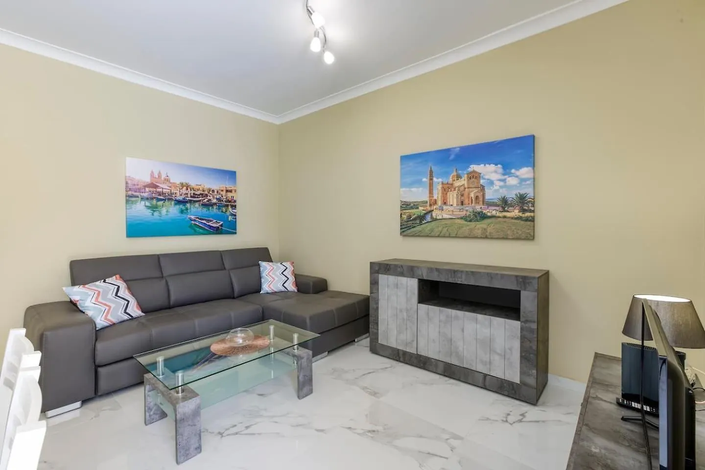 Penthouse, Seaview, Beautiful 2Br Apt 4 Marsaskala 0*,  Malta