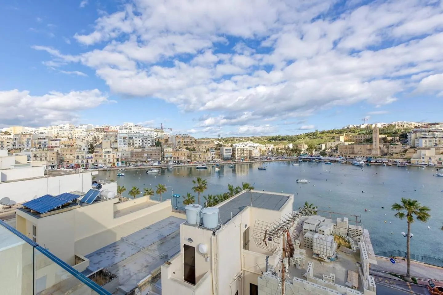 Penthouse, Seaview, Beautiful 2Br Apt 4 Marsaskala Malta